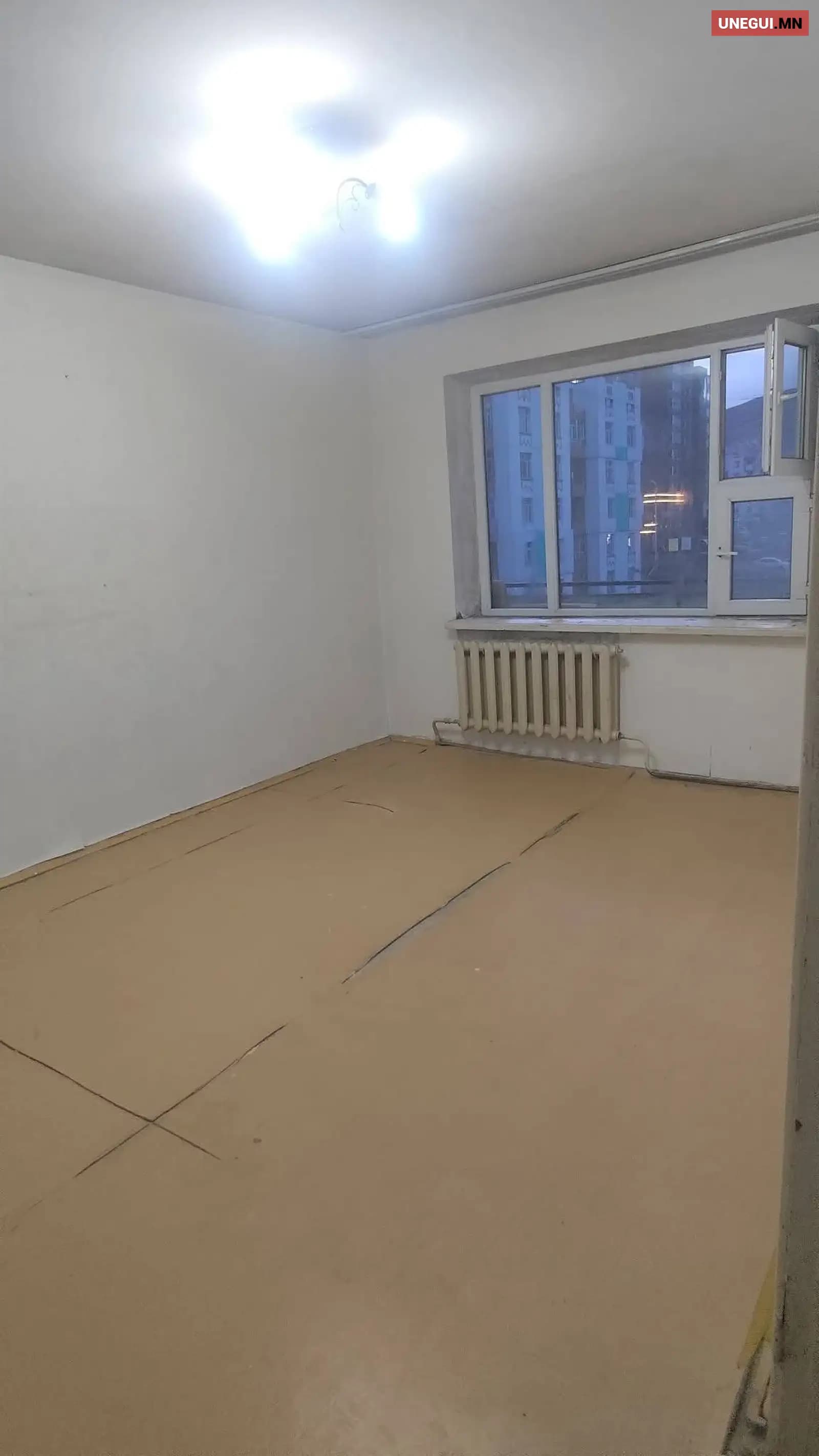 Эрдэнэт хотод 2 өрөө 55 м² байр